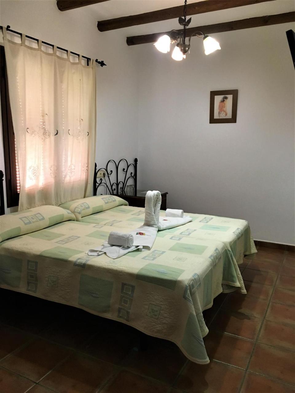 La Despensa Del Valle Restabal Bagian luar foto